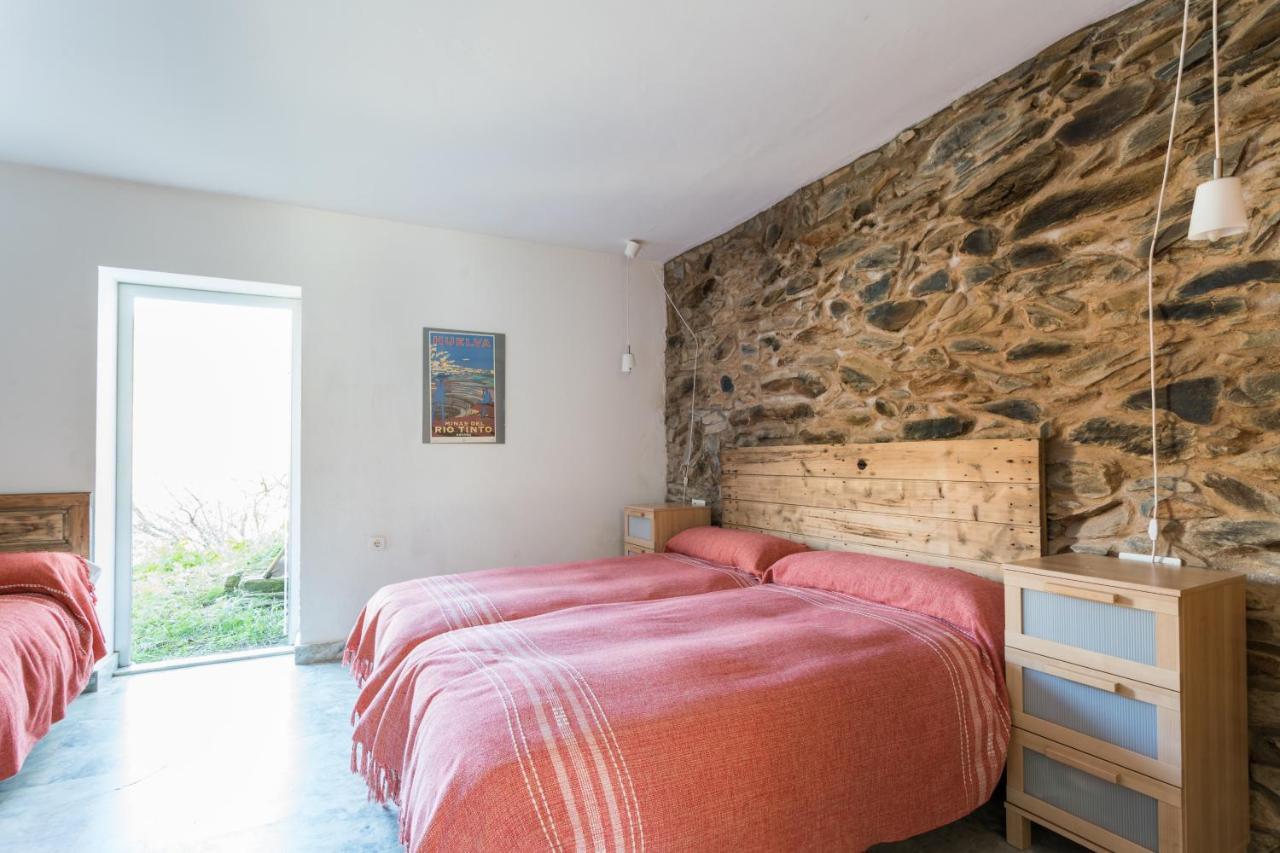 Casa De Las Letrinas Baja, 2 Habt 5 Mas 1 Pers Max Chimenea Con Horno Puerto de la Laja Luaran gambar